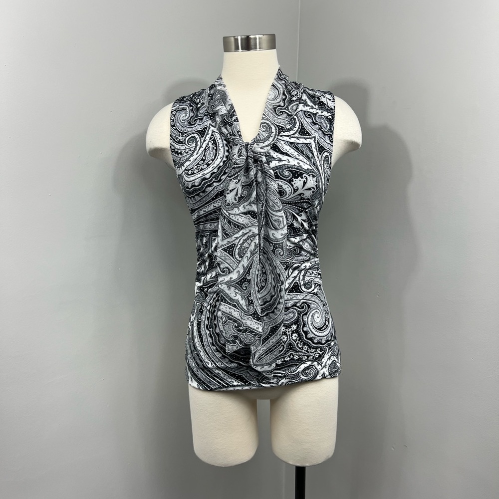 WHBM Grey Print Blouse‎